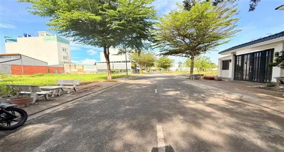 BÁN ĐẤT CHÍNH CHỦ 52M2 MT Đ. NGUYỄN HỮU TRÍ - BÌNH CHÁNH,  1TỶ, SỔ HỒNG RIÊNG, CÔNG CHỨNG SANG TÊN NGAY 
